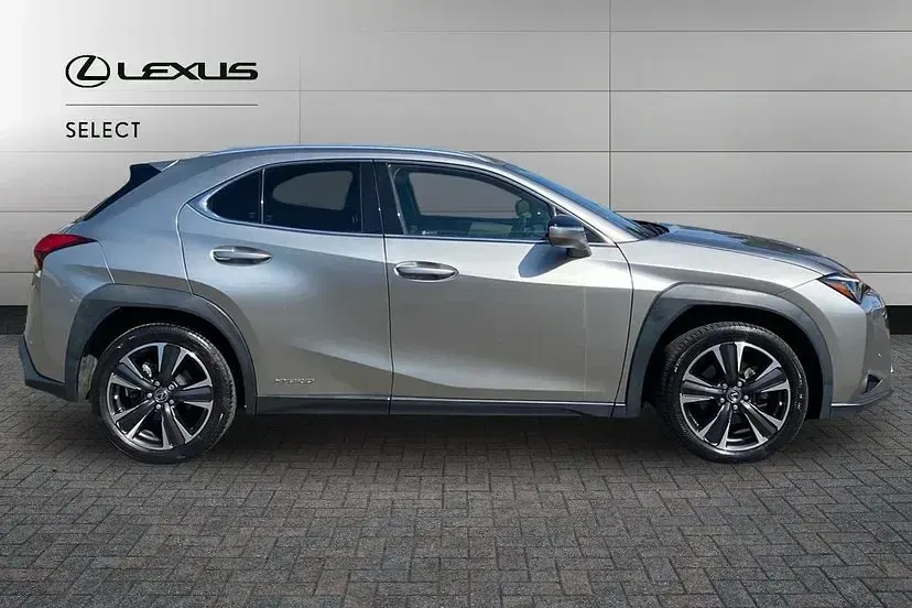 Used Lexus UX E-FOUR 181 HP (133 kW) 2020 Sonic titanium SUV