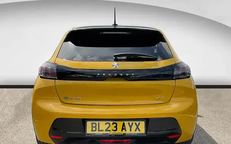 Used Peugeot e-208 GTi 100 kW (136 HP) 2023 Yellow Hatchback
