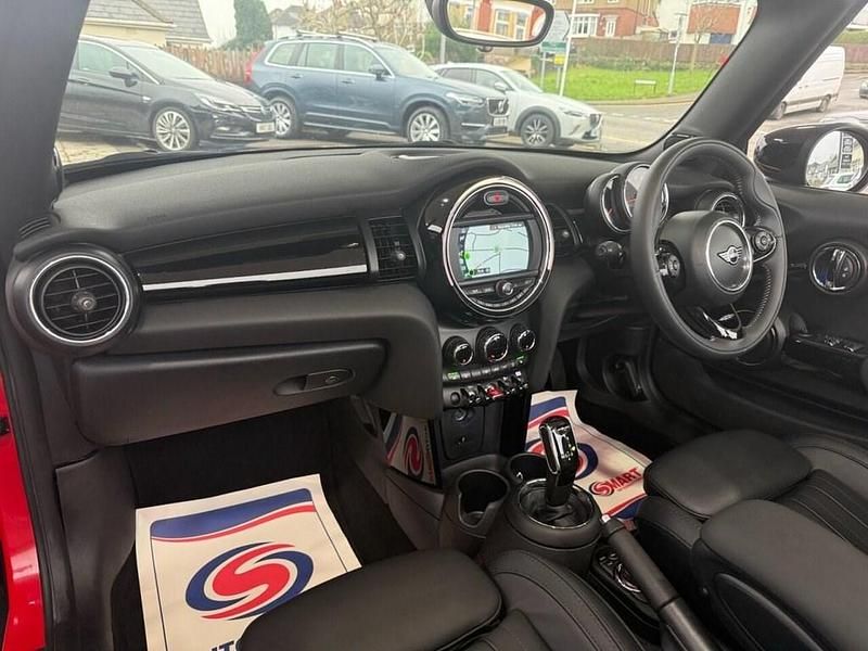 Used Mini Cooper Cabriolet Exclusive 136 HP (100 kW) 2019 Red Cabriolet