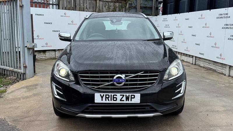 Used Volvo XC60 SE Lux 190 HP (139 kW) 2016 Black SUV