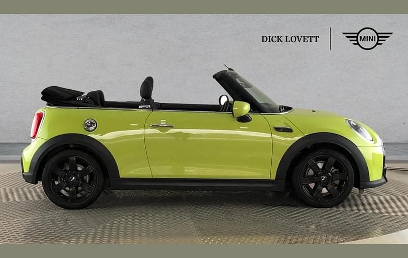 Used Mini Cooper S Cabriolet Classic 176 HP (129 kW) 2023 Yellow Cabriolet