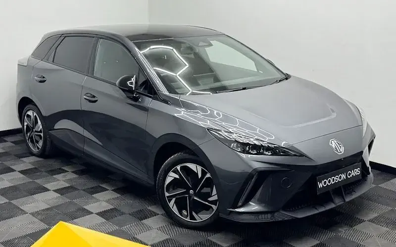 Used MG MG4 EV Trophy 150 kW (204 HP) 2025 Hatchback