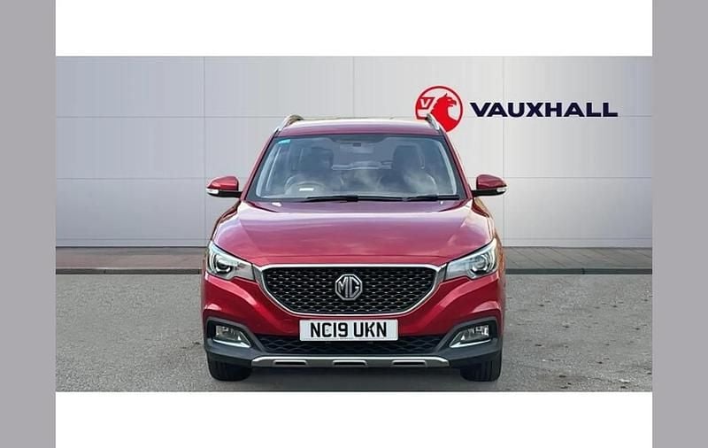Used MG ZS Exclusive 106 HP (77 kW) 2019 Red SUV