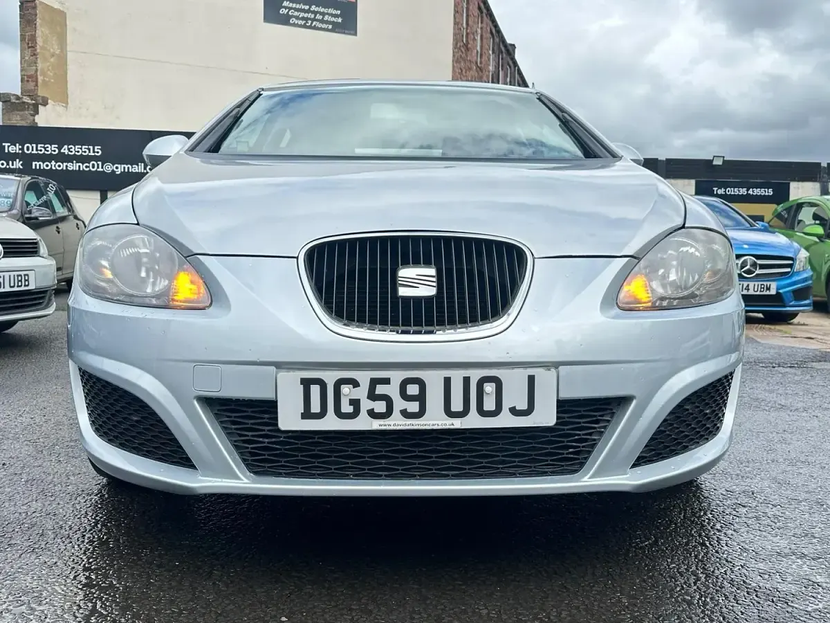 Used Seat Leon 90 HP (66 kW) 2009 Grey Hatchback