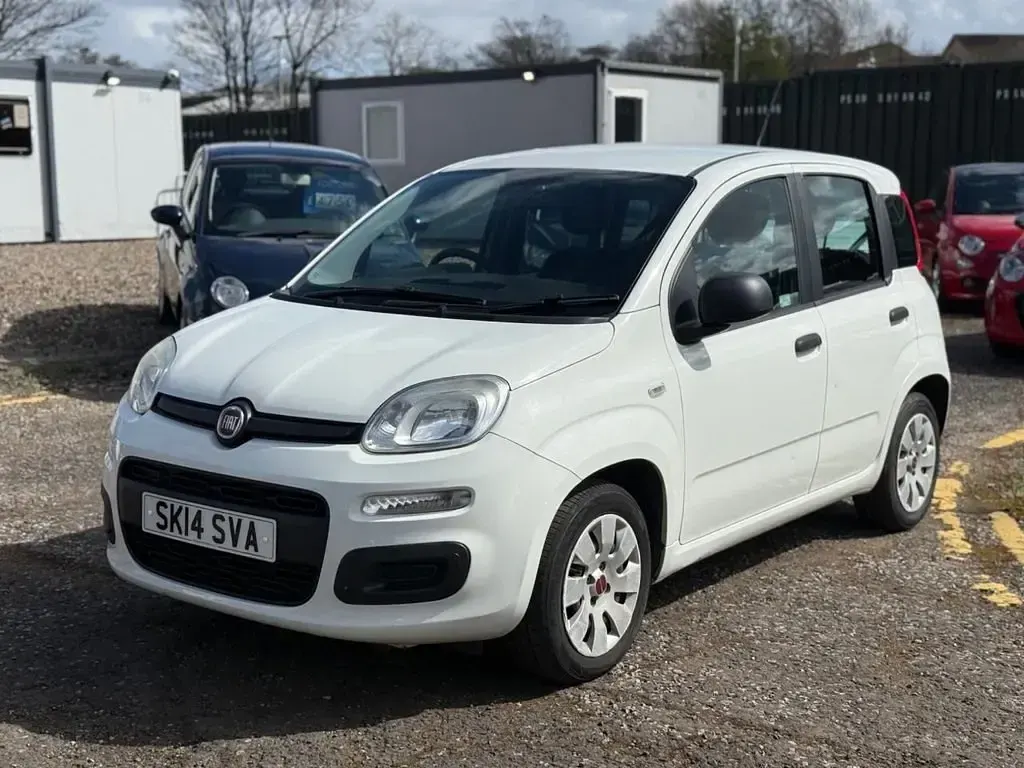 Usado Fiat Panda Pop 69 HP (50 kW) 2014 Branco Citadino