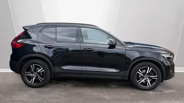 Usado Volvo XC40 Plus 161 CV (118 kW) 2023 SUV
