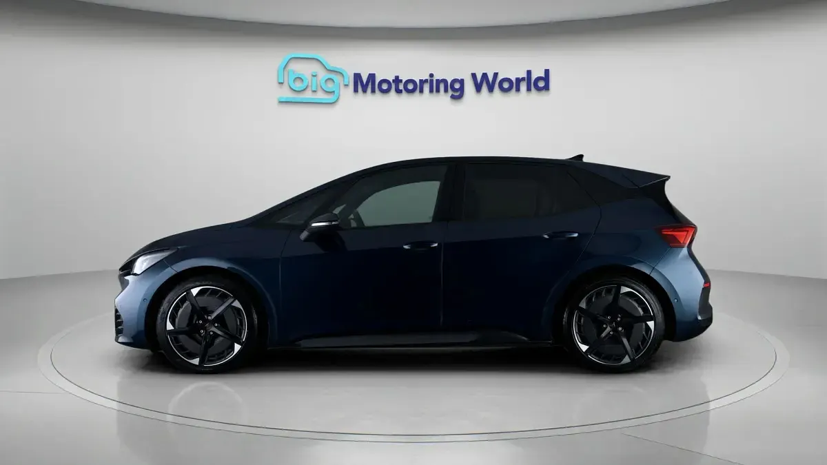 Used Cupra Born 147 kW (201 HP) 2023 Blue Hatchback