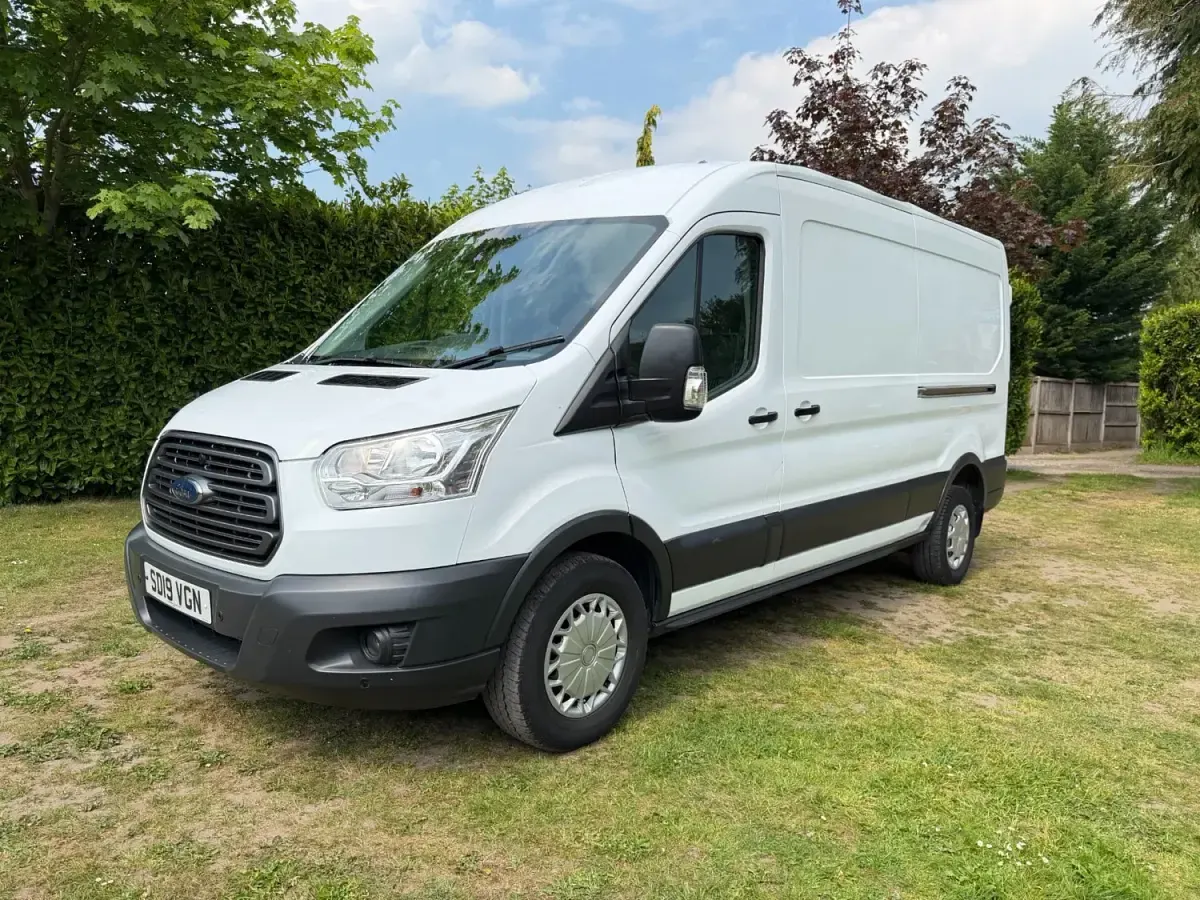 Używany Ford Transit 130 KM (95 kW) 2019 Biały Van