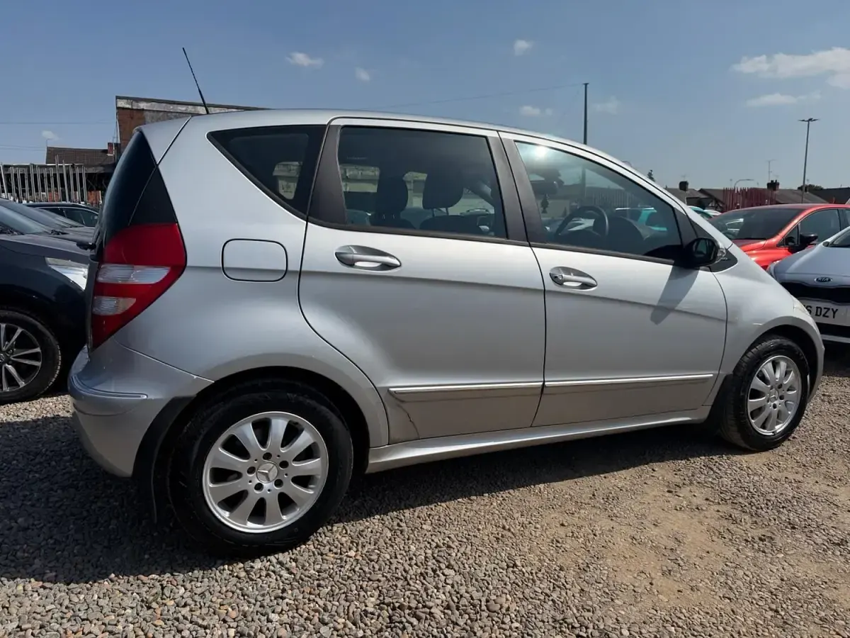 Used Mercedes A150 Elegance 2006 Silver Hatchback