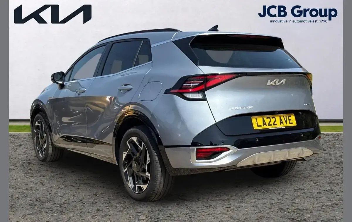 Used Kia Sportage GT-Line 147 HP (108 kW) 2022 Silver SUV