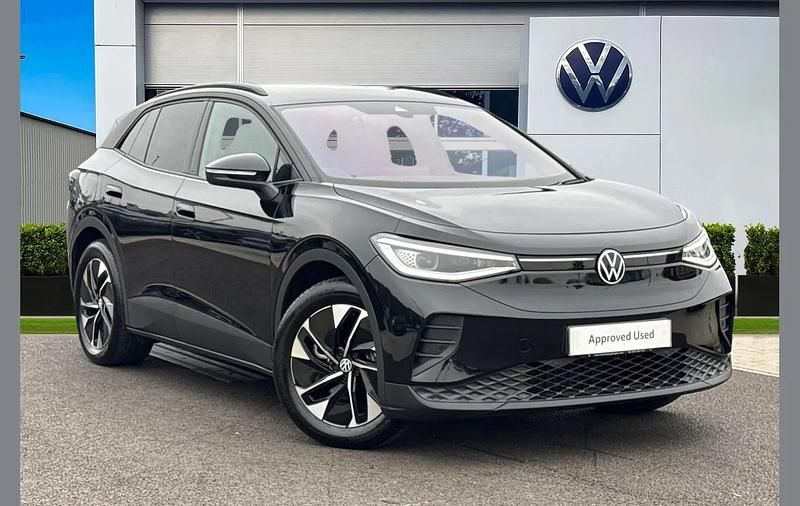 Black Used 2025 VW ID.4 Pro SUV | £28,490 (Fair price) - Image 1/4