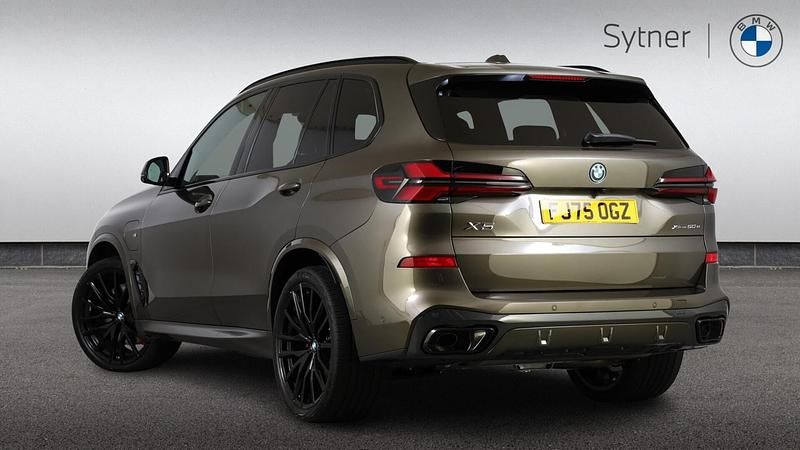 New BMW X5 M Sport 482 HP (354 kW) 2025 Green SUV