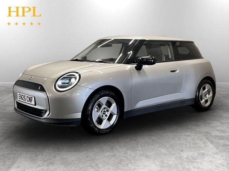 Used Mini Cooper SE Classic 160 kW (218 HP) 2025 Silver Hatchback