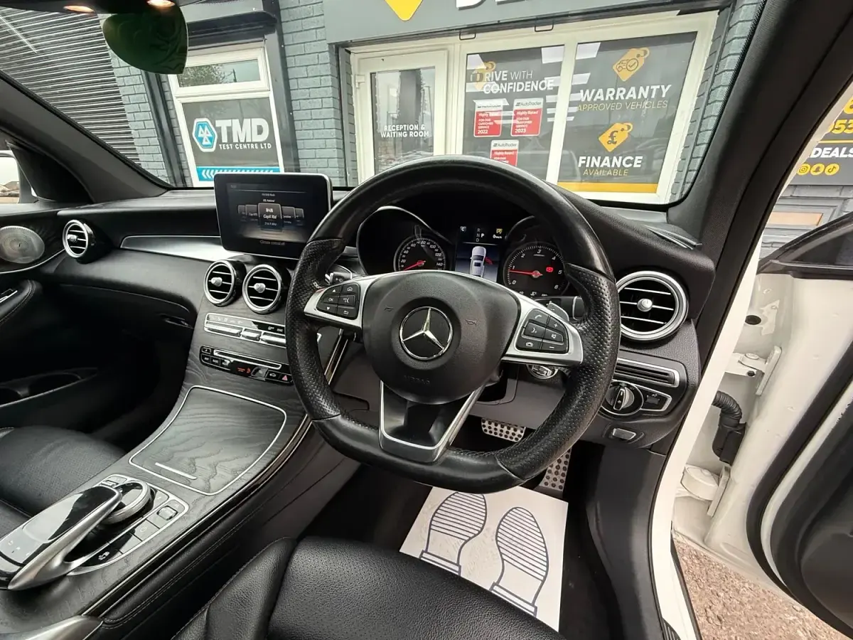 Used Mercedes GLC250 AMG line 2017 White SUV