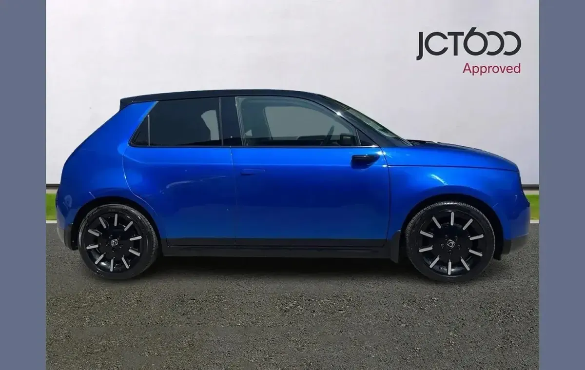 Used Honda e Advance 113 kW (154 HP) 2021 Blue Hatchback