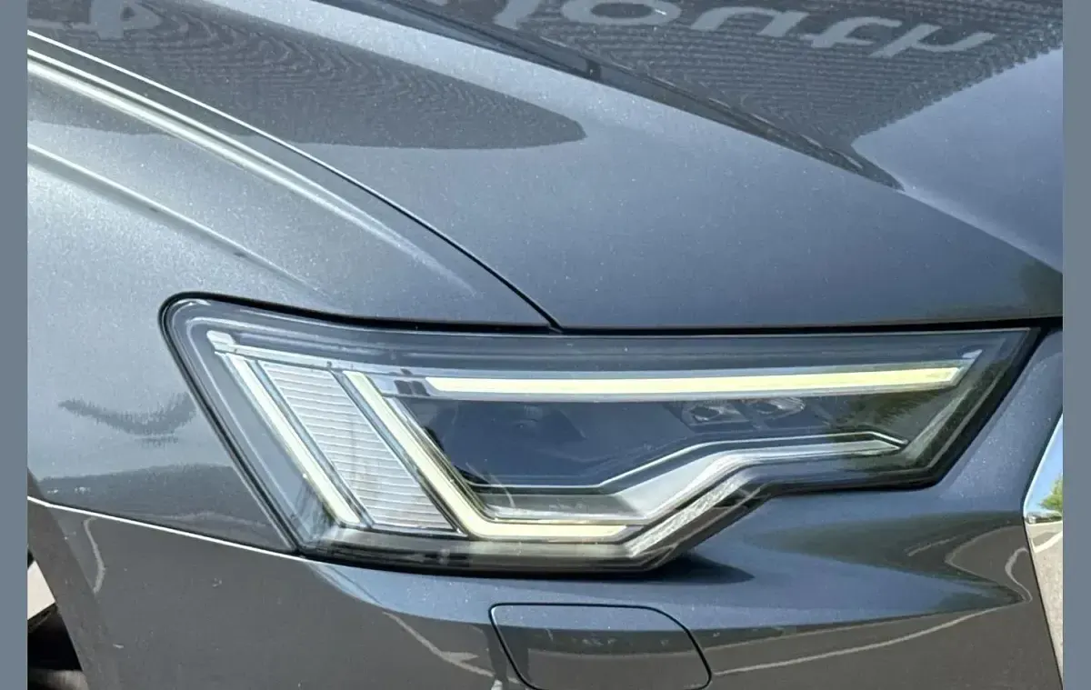 Begagnad Audi A6 S-Line 200 HK (147 kW) 2020 Grå Sedan
