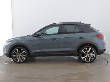 Ny VW T-Roc Design 115 HK (84 kW) 2025 Blå SUV