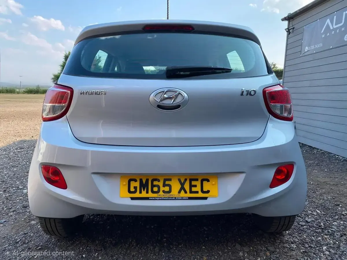 Used Hyundai i10 Premium 87 HP (63 kW) 2016 Silver Hatchback