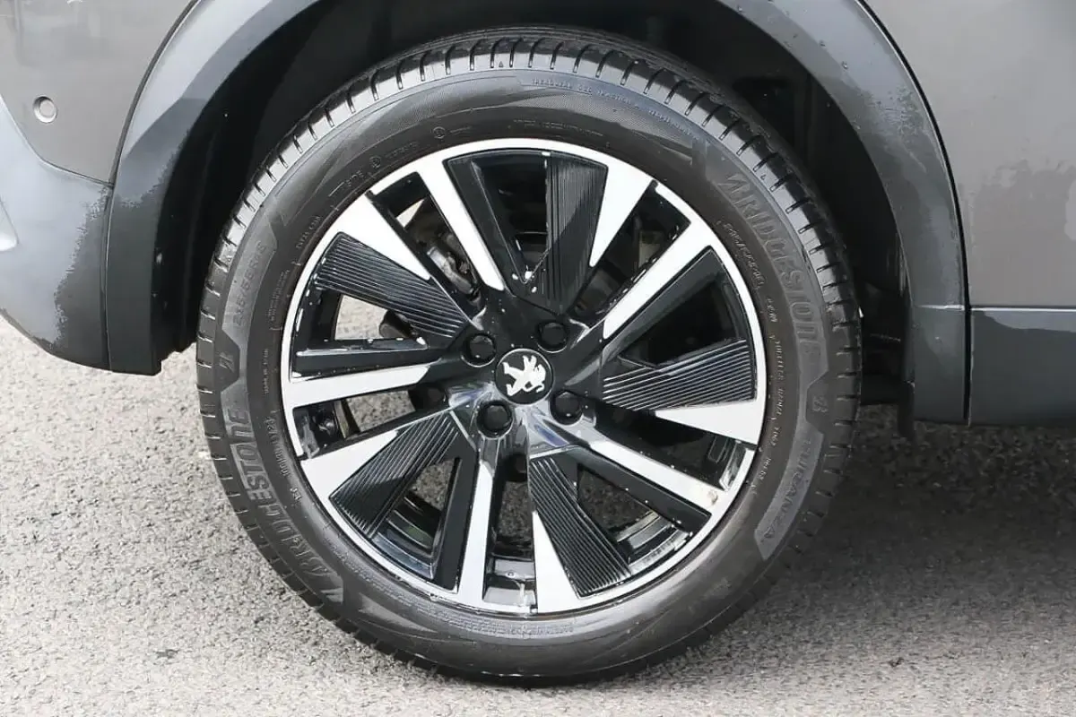 Used Peugeot 2008 Premium 129 HP (94 kW) 2021 Grey SUV