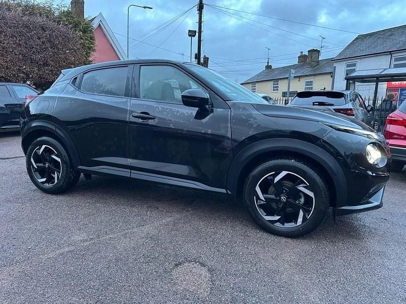 Black Used 2022 Nissan Juke N-Connecta SUV | £12,500 (Good price) - Image 1/4