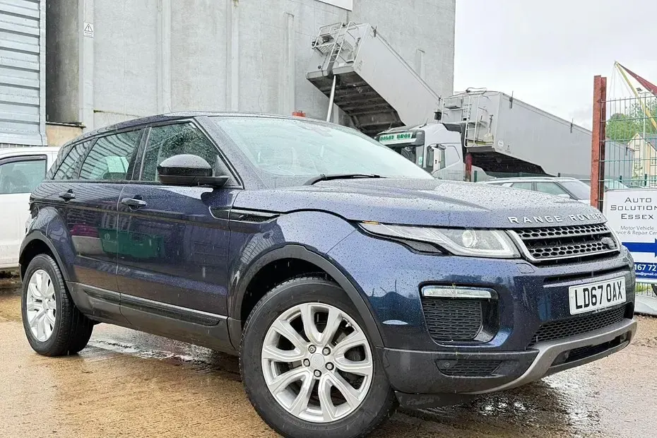 Used Land Rover Range Rover evoque SE 240 HP (176 kW) 2017 Hatchback