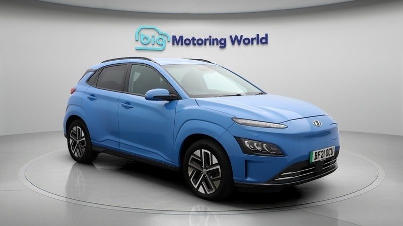 Used 2021 Hyundai Kona Premium SUV | £12,400 (Good price) - Image 1/4