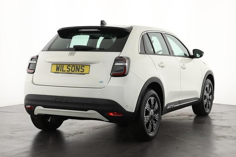 New Fiat 600E Red 113 kW (154 HP) 2026 White SUV