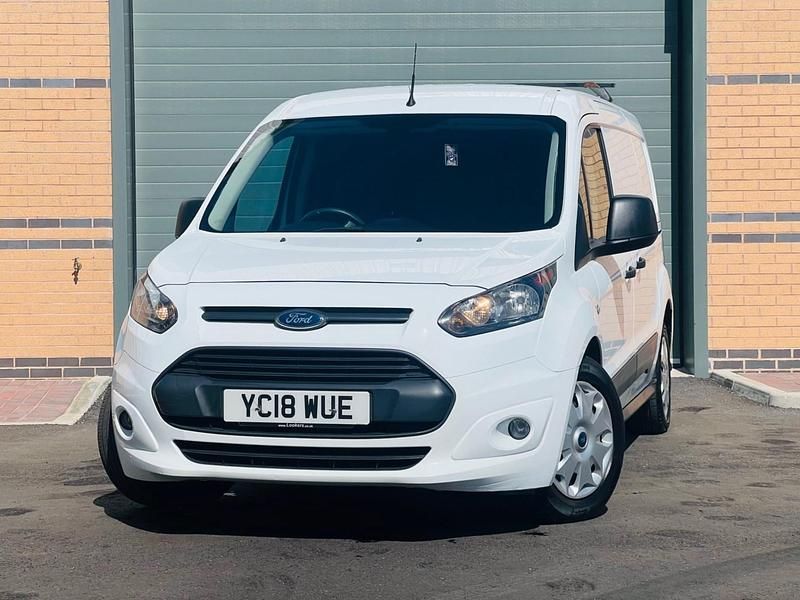 White Used 2018 Ford Transit Trend Van | £4,750 (Fair price) - Image 1/4
