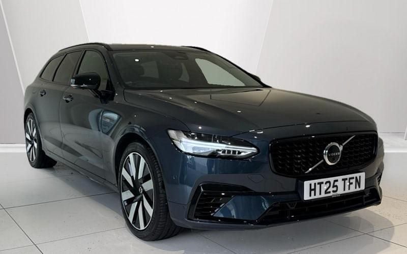 Used 2023 Volvo V90 CC Plus Estate | £44,550 - Image 1/4
