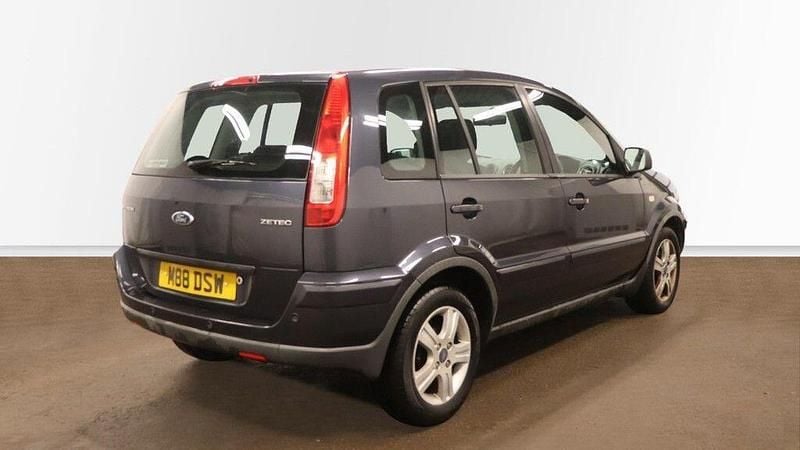 Used Ford Fusion Zetec 2010 Grey Hatchback