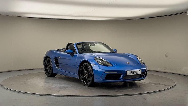 Gentian blue metallic Used 2018 Porsche 718 Boxster Cabriolet | £32,250 (Fair price) - Image 1/4