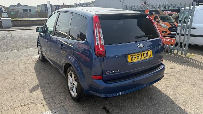 Used Ford C-MAX Zetec 99 HP (72 kW) 2010 Blue MPV