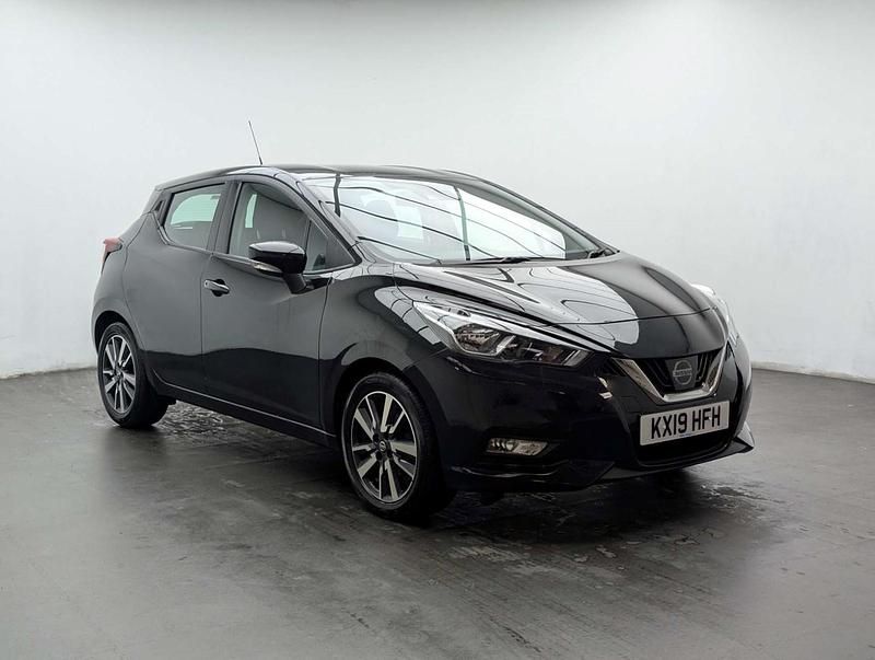 Used Nissan Micra Acenta 71 HP (52 kW) 2019 Black Hatchback