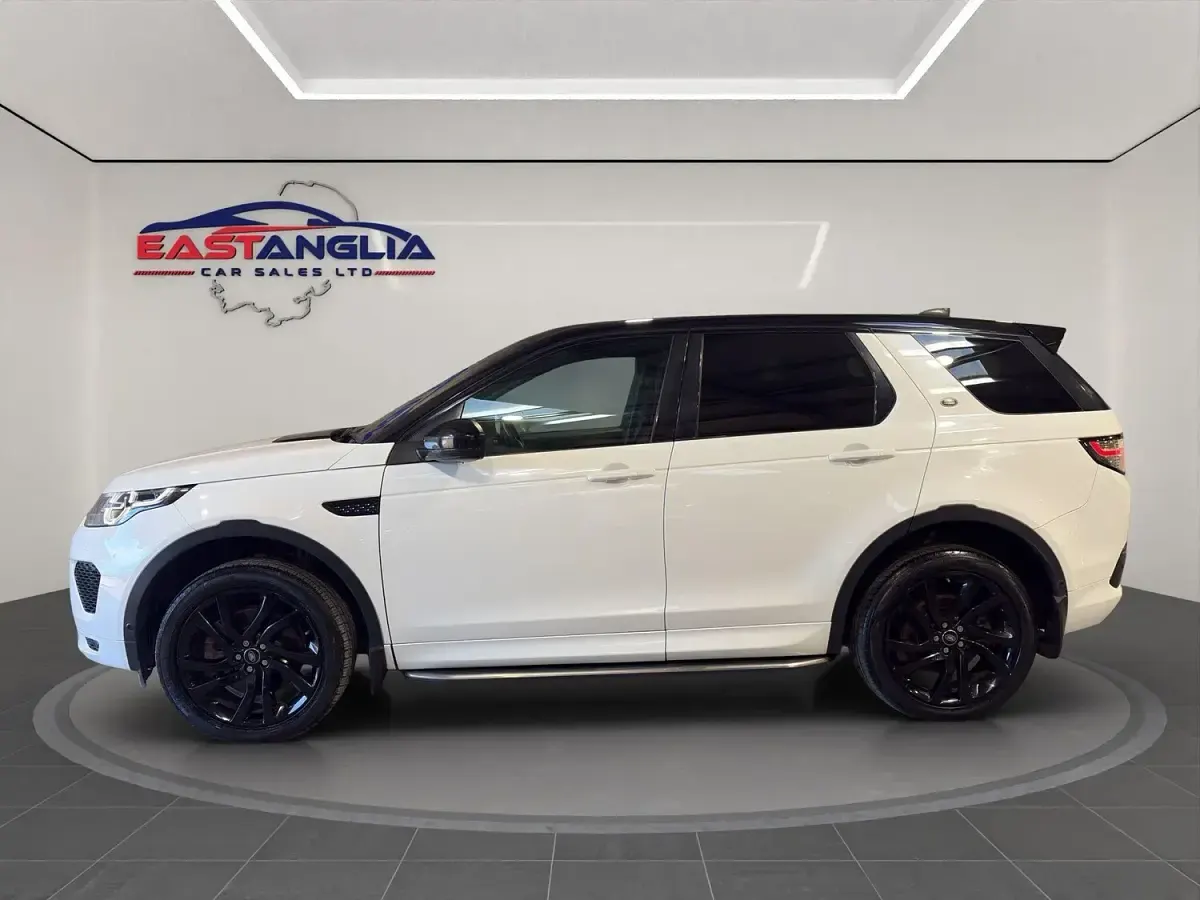 Used Land Rover Discovery Sport HSE Dynamic 290 HP (213 kW) 2018 White SUV