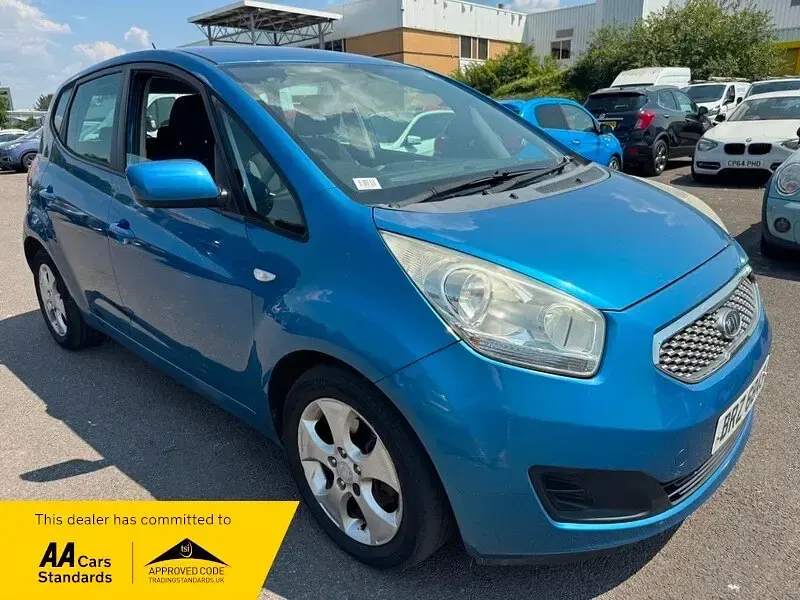 Used Kia Venga 2010 Blue Hatchback