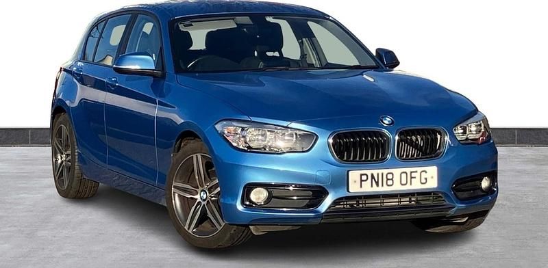 Used BMW 118 Sport Line 2018 South seas blue Hatchback
