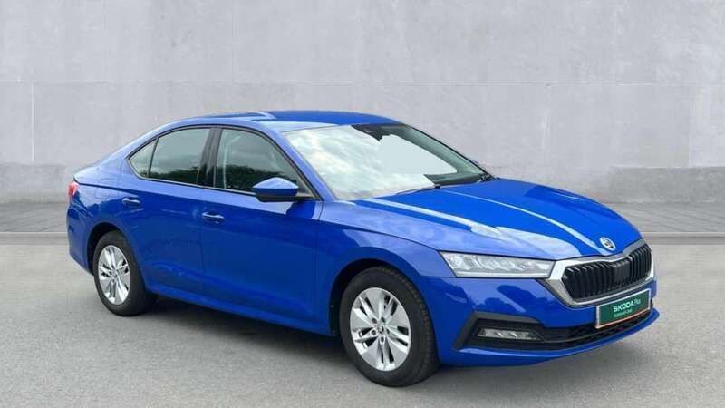 Blue Used 2022 Skoda Octavia SE Technology Hatchback | £15,950 (Fair price) - Image 1/4