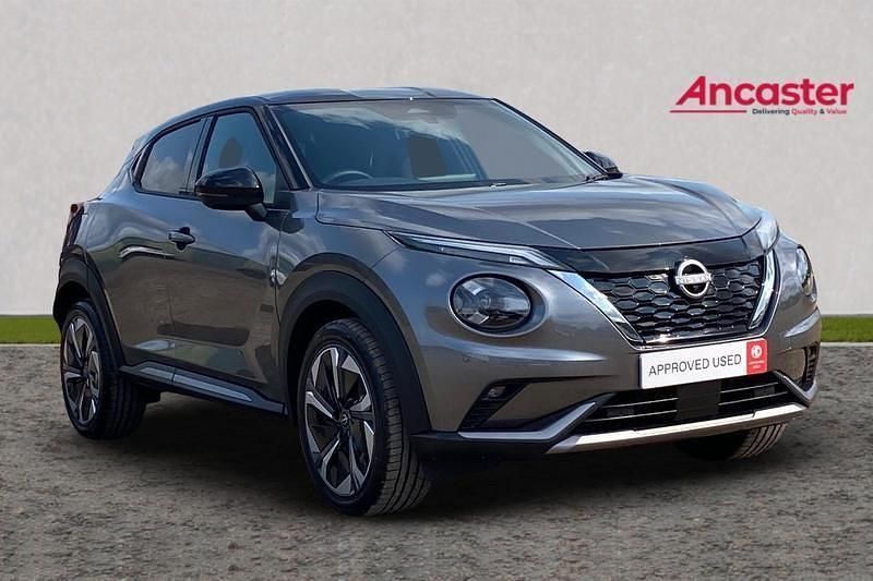 Agnetic blue with solid black New 2025 Nissan Juke Tekna+ SUV | £25,975 (Fair price) - Image 1/4