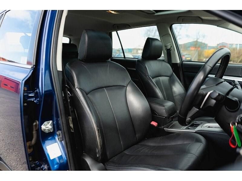 Używany Subaru Outback 165 KM (121 kW) 2011 Niebieski Kombi