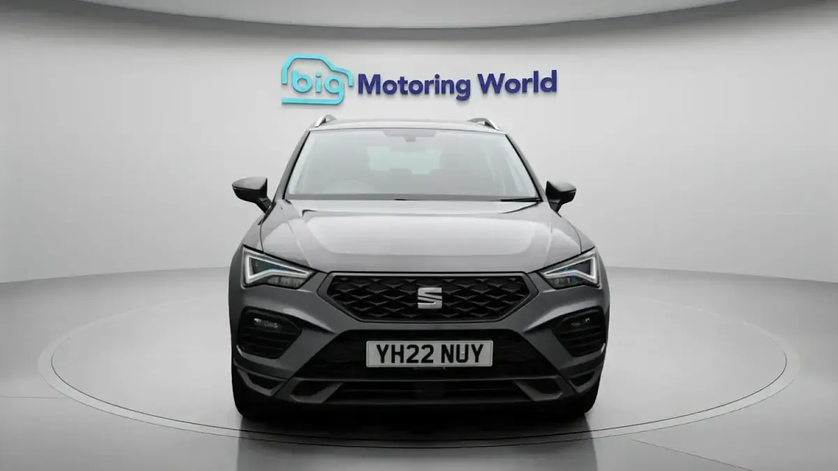 Usado Seat Ateca FR 148 HP (108 kW) 2022 Cinzento SUV