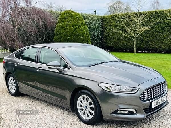 Used Ford Mondeo Zetec 150 HP (110 kW) 2017 Grey Hatchback
