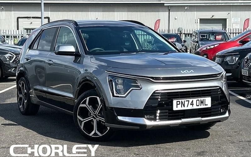 Used 2025 Kia Niro 3 SUV | £25,429 (A bit pricey) - Image 1/4