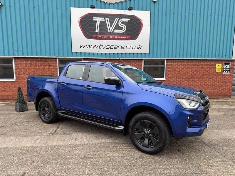 Usado Isuzu D-Max 163 HP (119 kW) 2021 Azul Pickup