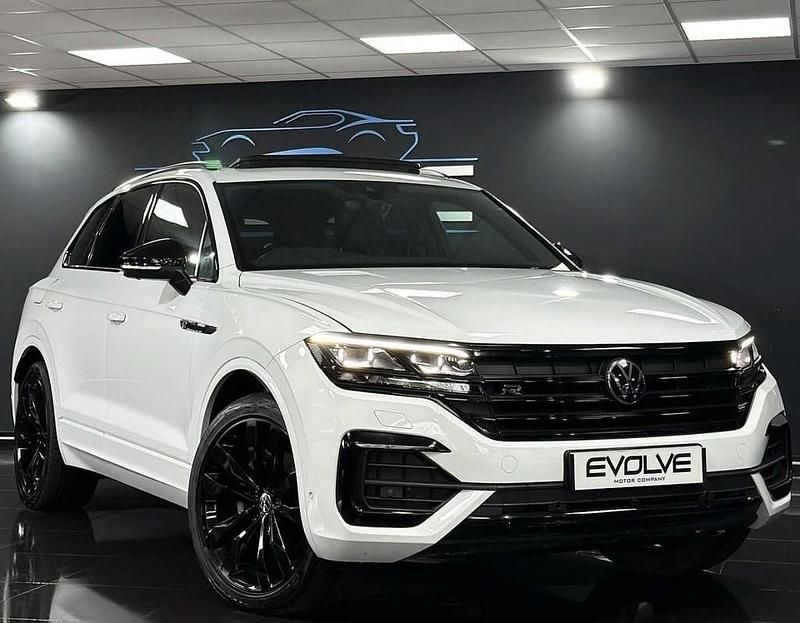 Used VW Touareg Black Edition 286 HP (210 kW) 2022 White SUV