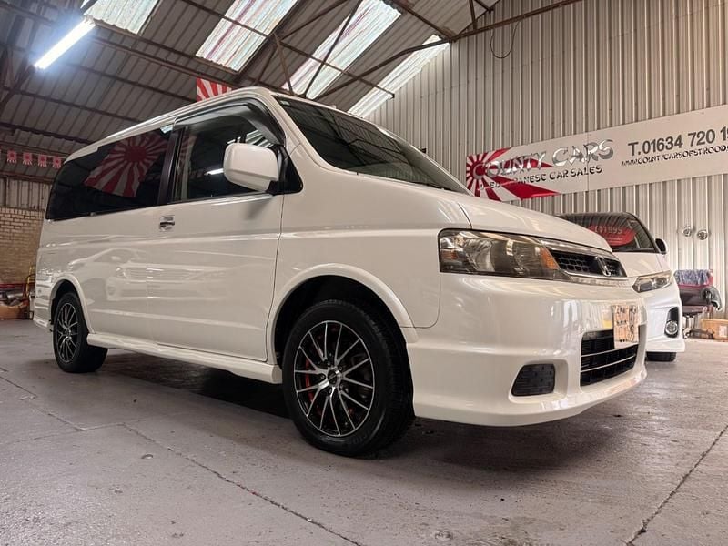 Used Honda Stepwgn 2005 White MPV
