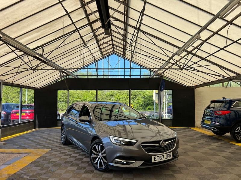 Used Vauxhall Insignia Elite 165 HP (121 kW) 2018 Grey Estate