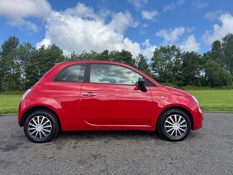 Usado Fiat 500 Pop 69 HP (50 kW) 2015 Vermelho Citadino