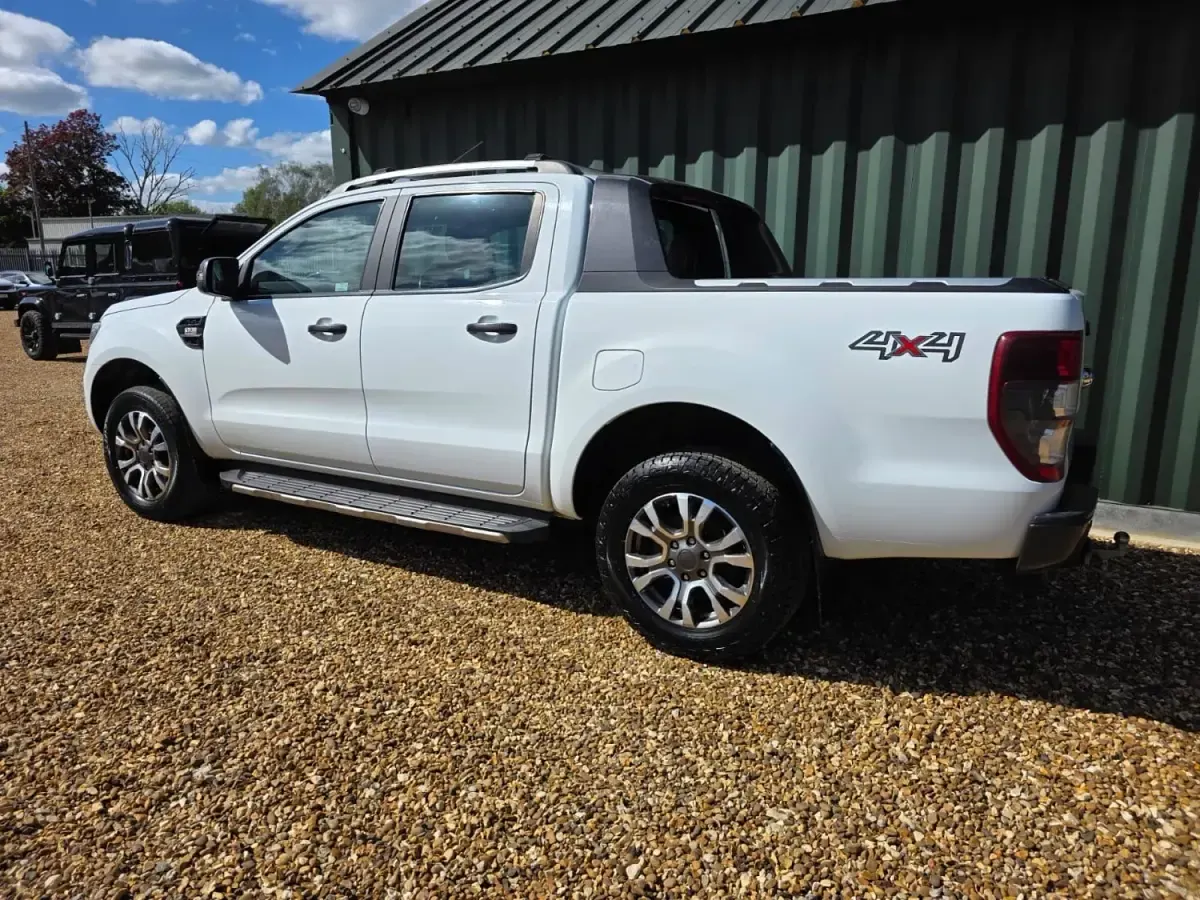 Second-hand Ford Ranger Wildtrack 200 CP (147 kW) 2017 Alb Pickup