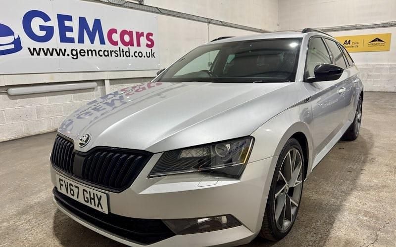 Used Skoda Superb SportLine 190 HP (139 kW) 2017 Silver Estate