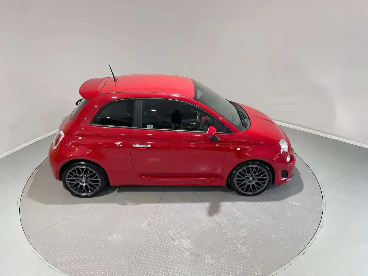 Used Abarth 595 140 HP (102 kW) 2015 Red Hatchback